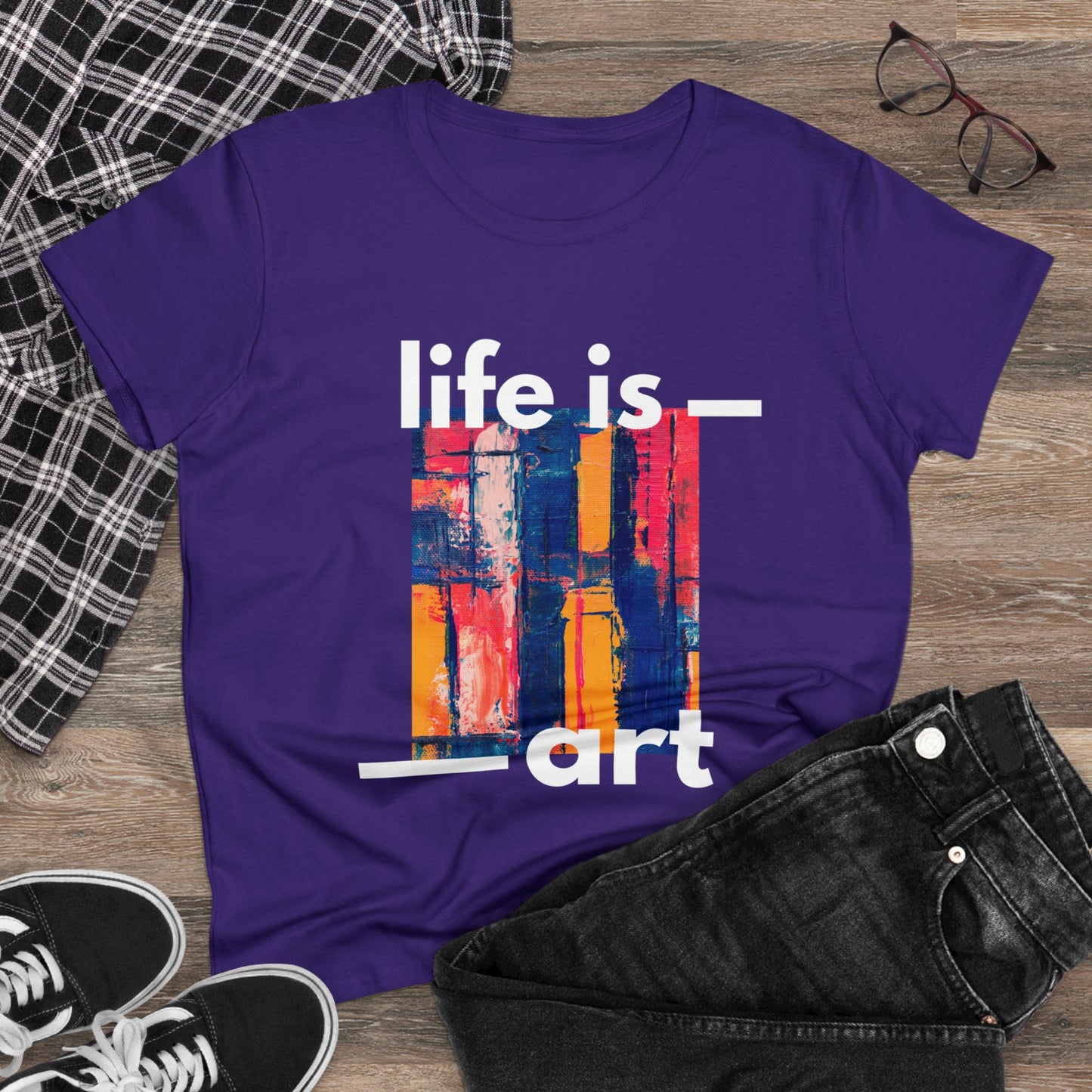 T shirt Life is art Graphic