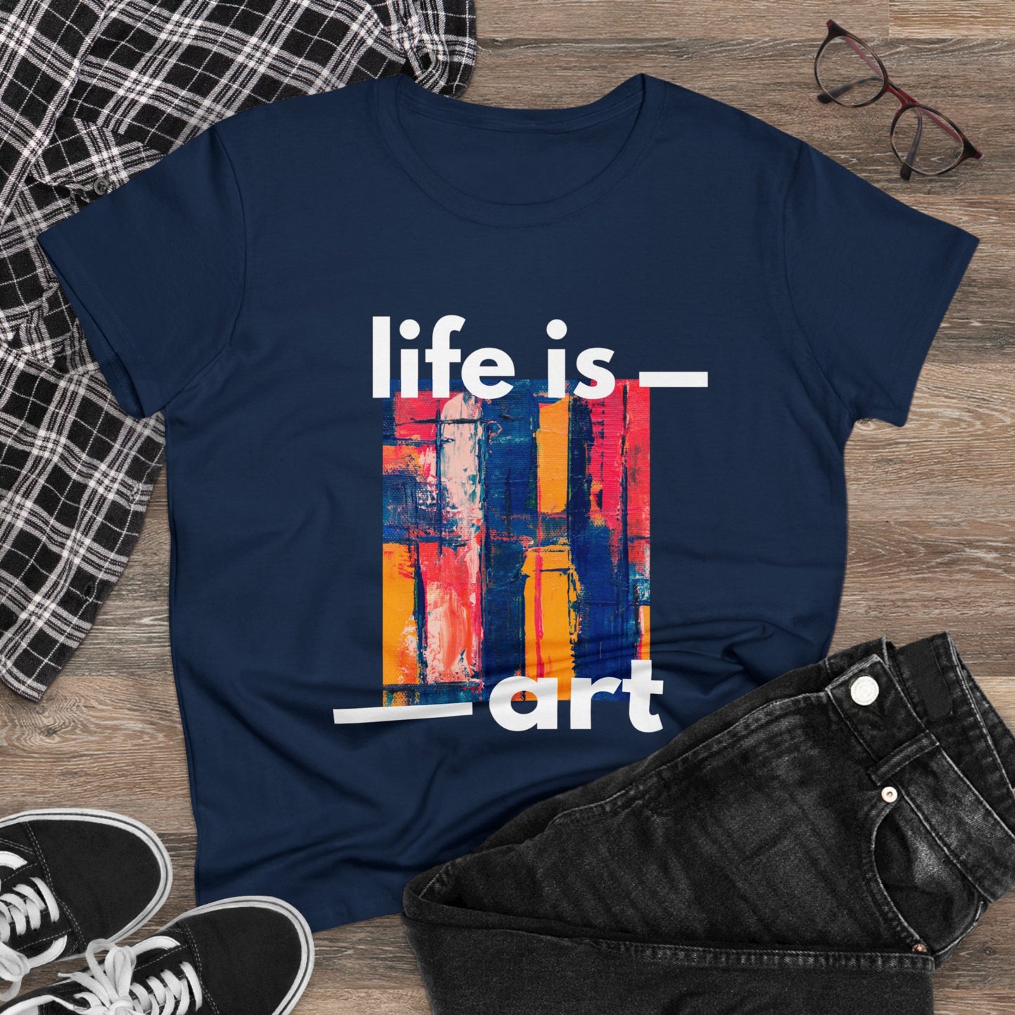 T shirt Life is art Graphic